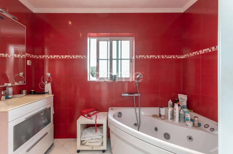 Moradia T3 para Venda em Alcabideche Foto 35