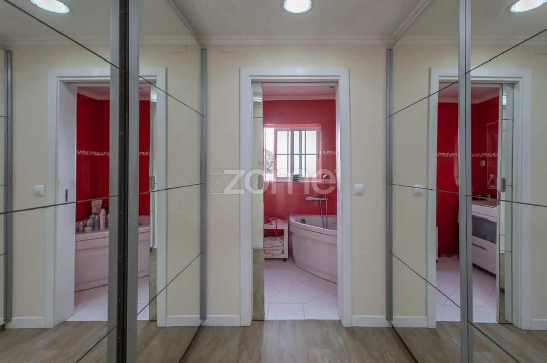 Moradia T3 para Venda em Alcabideche Foto 34