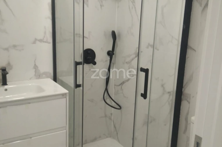 Apartamento T2 para Venda em Algés, Linda-A-Velha e Cruz Quebrada-Dafundo Foto 6