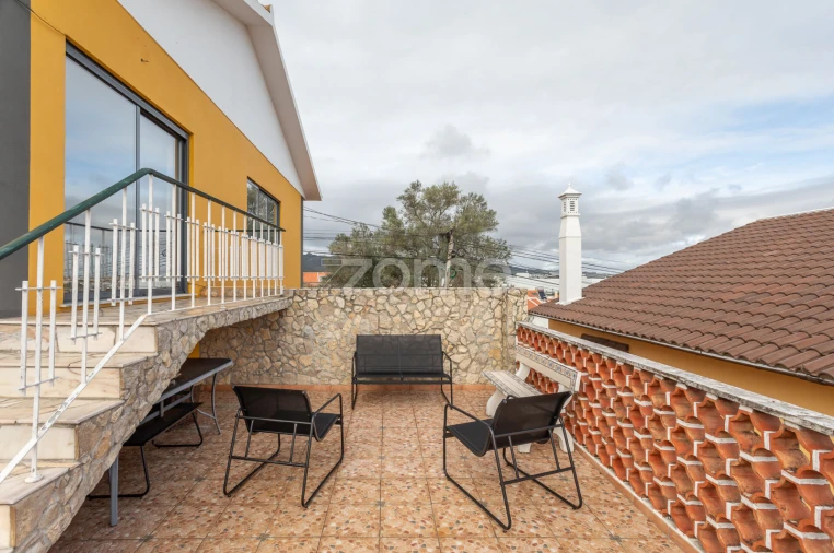 Moradia T4 para Venda em Alcabideche Foto 37