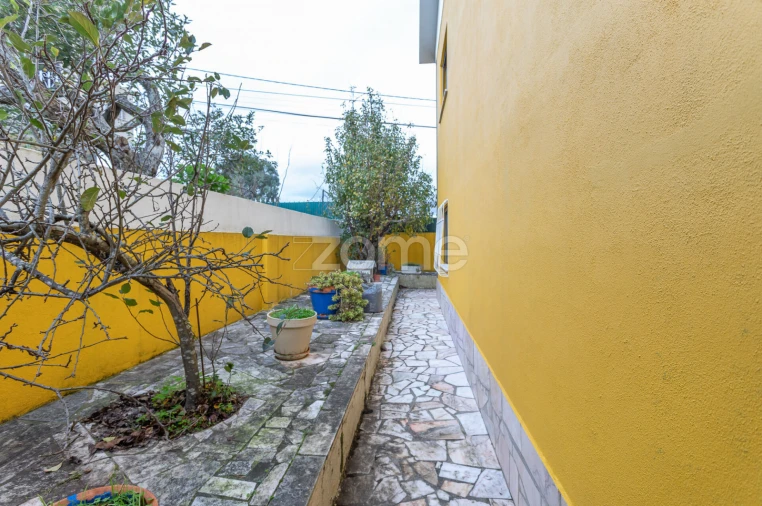 Moradia T4 para Venda em Alcabideche Foto 42