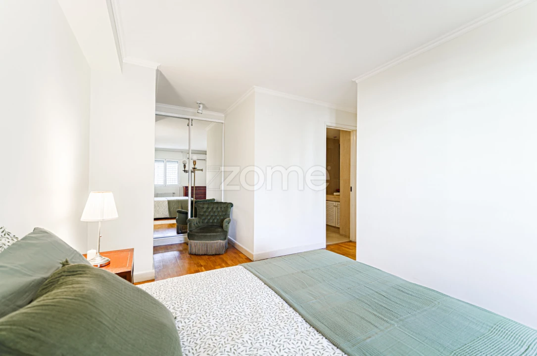 Apartamento T3 para Arrendamento em Avenidas Novas Foto 19