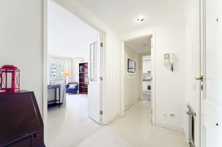 Apartamento T3 para Arrendamento em Avenidas Novas Foto 4