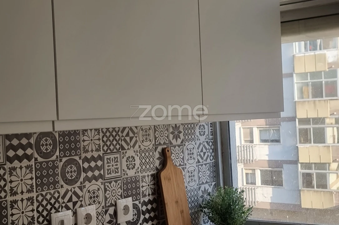 Apartamento T2 para Arrendamento em Sacavém e Prior Velho Foto 6