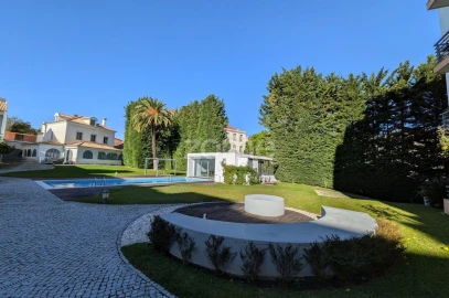 Apartamento T2 para Arrendamento em Benfica