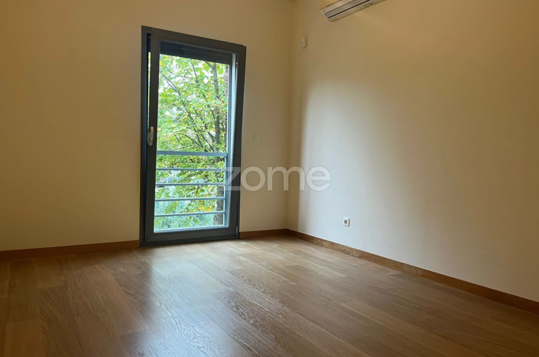 Apartamento T2 para Arrendamento em Benfica Foto 41