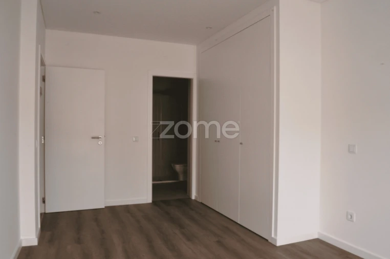 Apartamento T3 para Venda em Nazare Foto 5