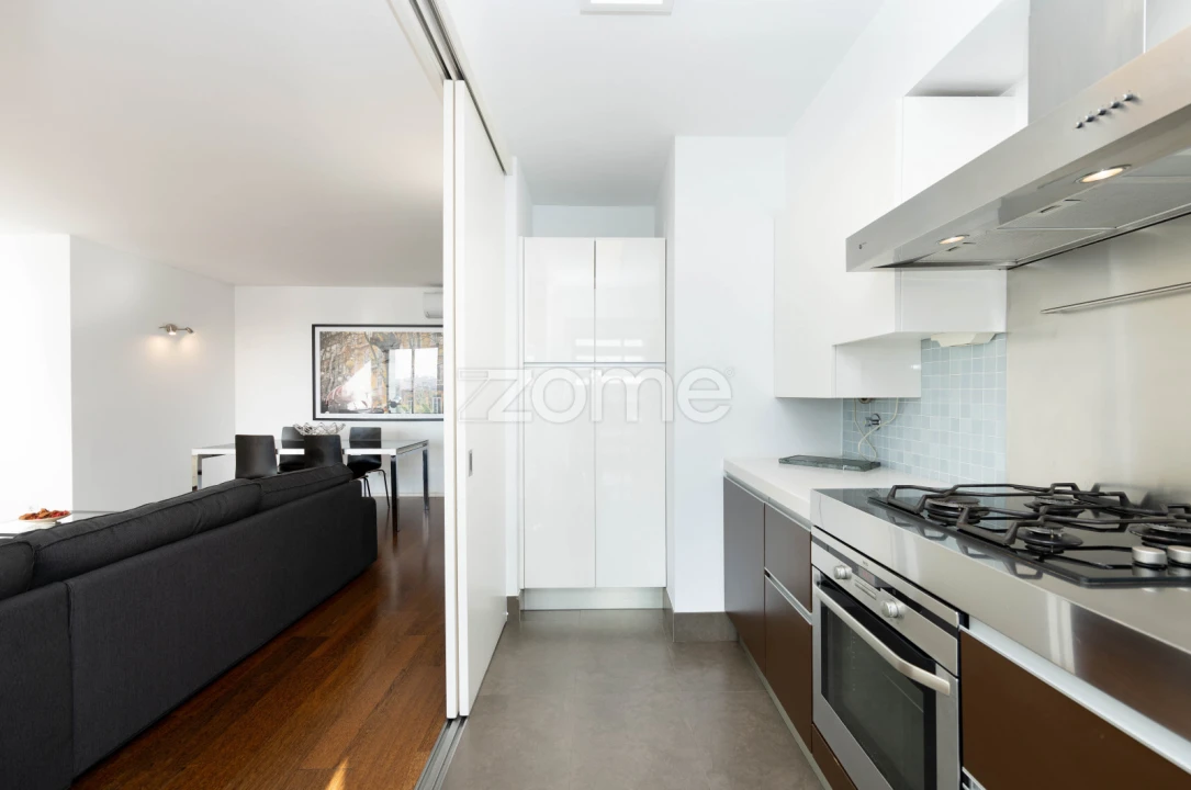 Apartamento T1 para Venda em Alvalade Foto 18