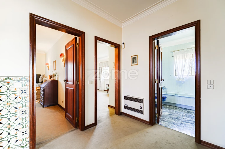 Moradia T4 para Venda em Cascais e Estoril Foto 17