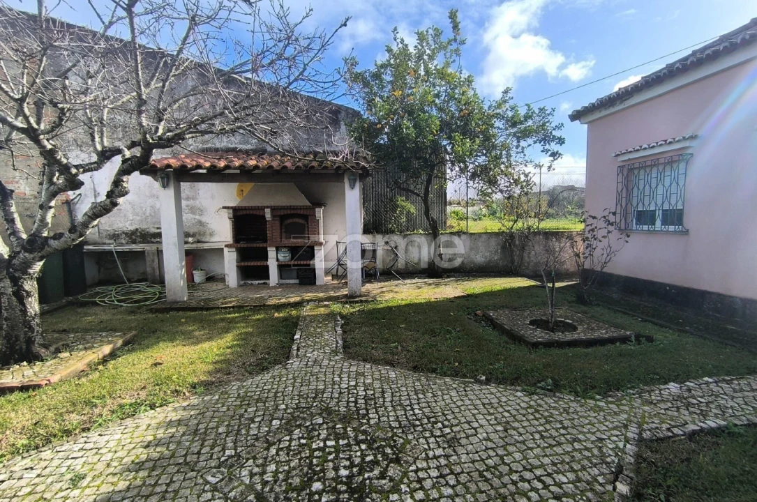 Moradia T4 para Venda em Carnide Foto 41