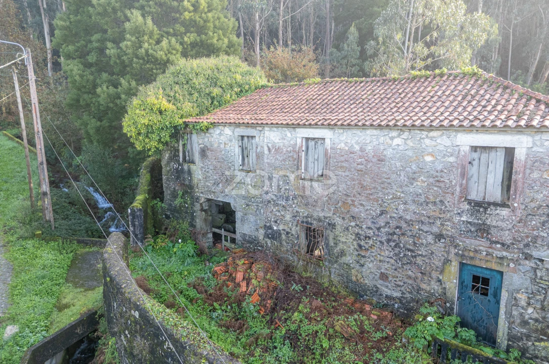 Quinta T4 para Venda em Afife Foto 7