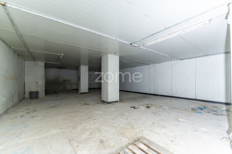 Terreno Comércio / Armazém para Venda em Antas Foto 8