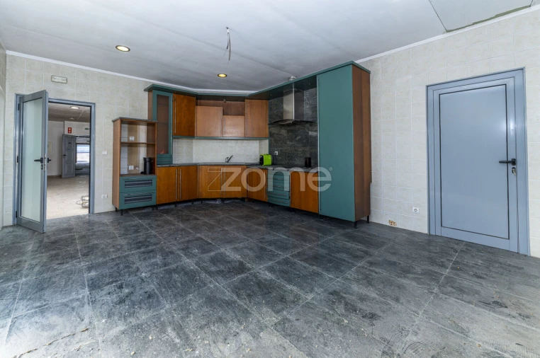 Terreno Comércio / Armazém para Venda em Antas Foto 23