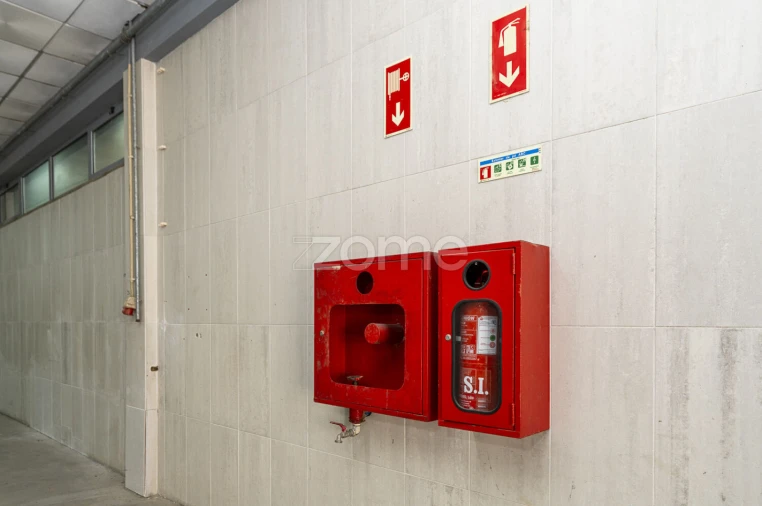 Terreno Comércio / Armazém para Venda em Antas Foto 43