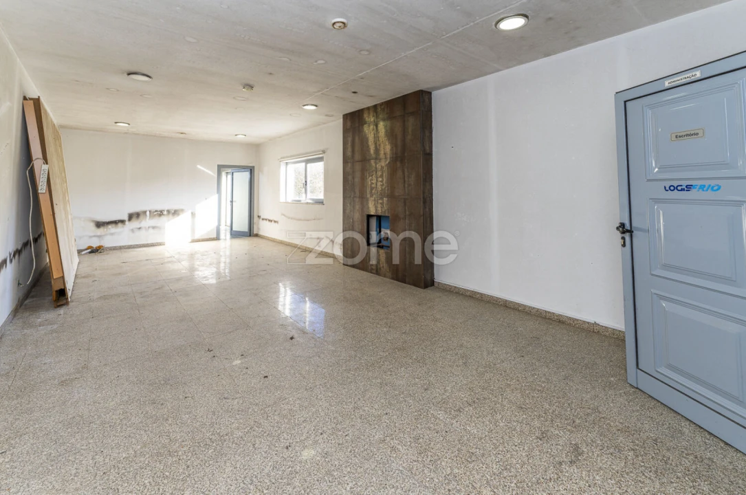 Terreno Comércio / Armazém para Venda em Antas Foto 21