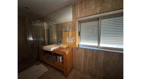 Apartamento T4 para Venda em São Mamede de Infesta e Senhora da Hora