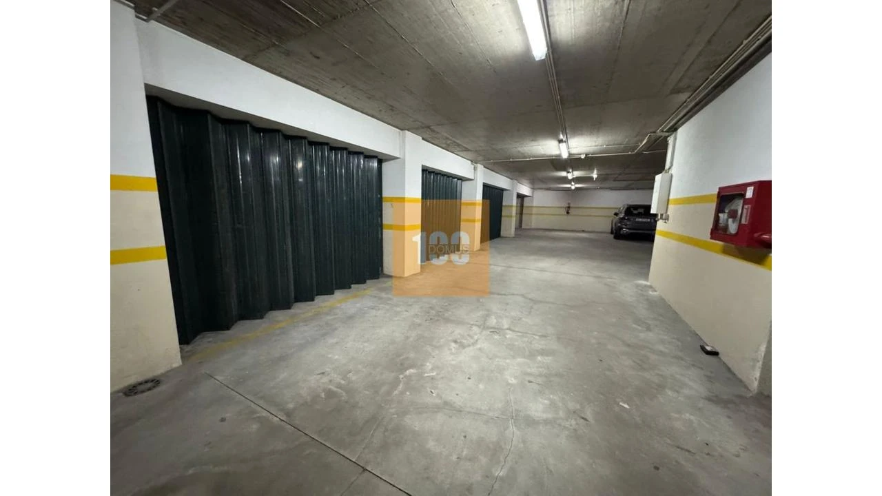 Apartamento T4 para Venda em São Mamede de Infesta e Senhora da Hora Foto 35