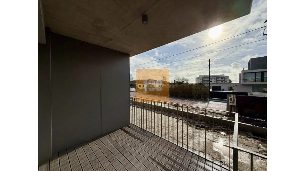 Apartamento T3 para Venda em São Felix da Marinha Foto 11