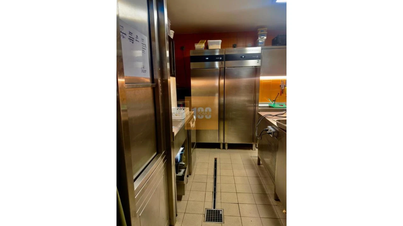 Negócio para Venda em Cedofeita, Santo Ildefonso, Sé, Miragaia, São Nicolau e Vitória Foto 11