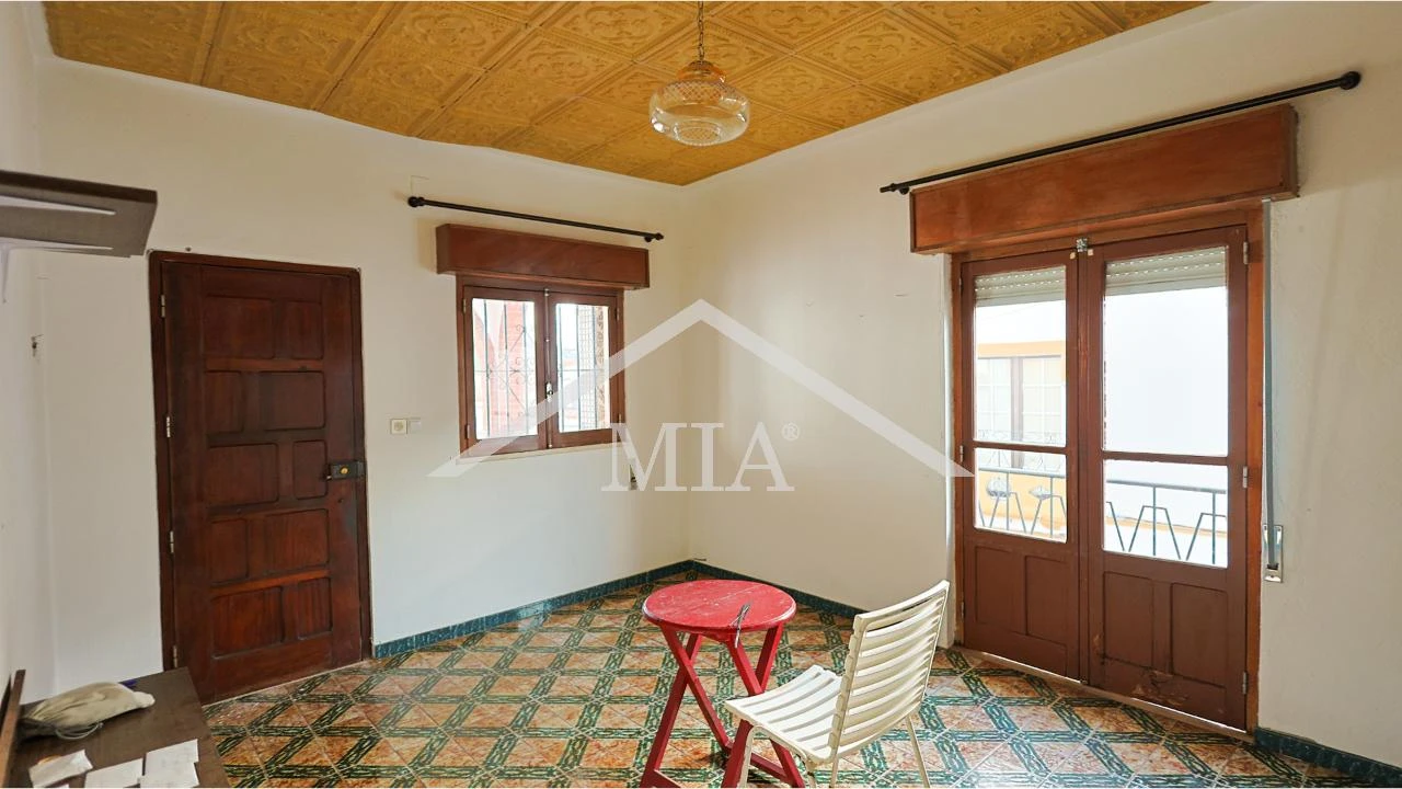 Moradia T4 para Venda em Barrancos Foto 6