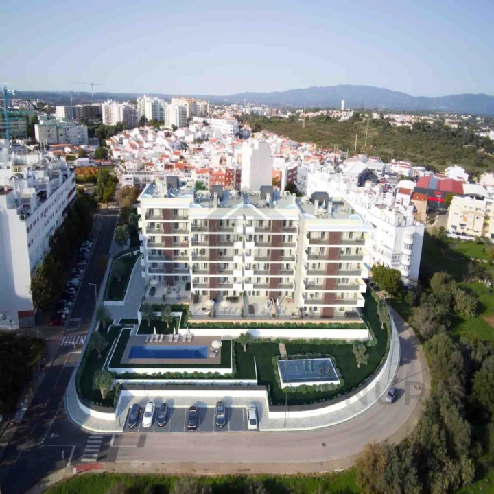 Apartamento T1 para Venda em Portimão Foto 4