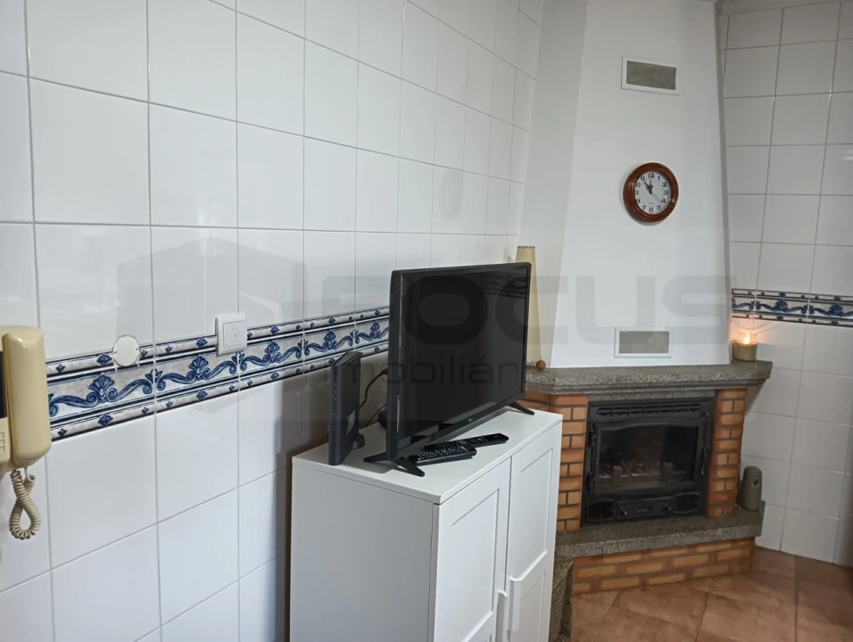 Moradia T4 para Venda em Eixo e Eirol Foto 13