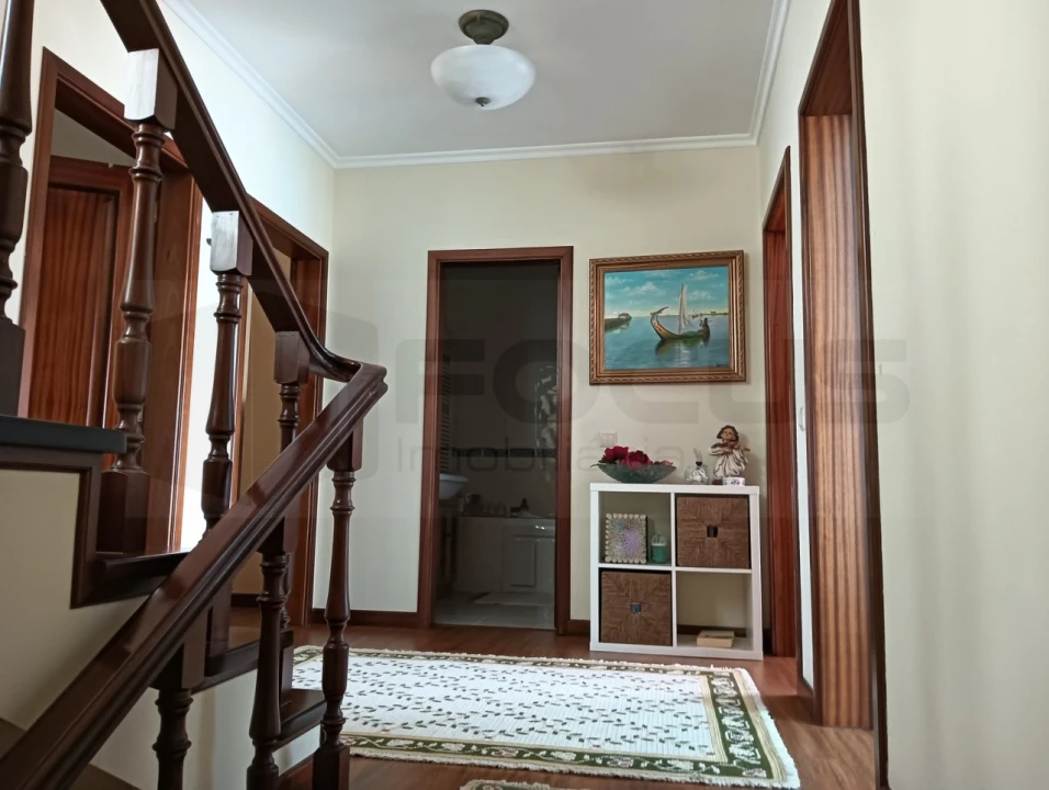 Moradia T4 para Venda em Eixo e Eirol Foto 16