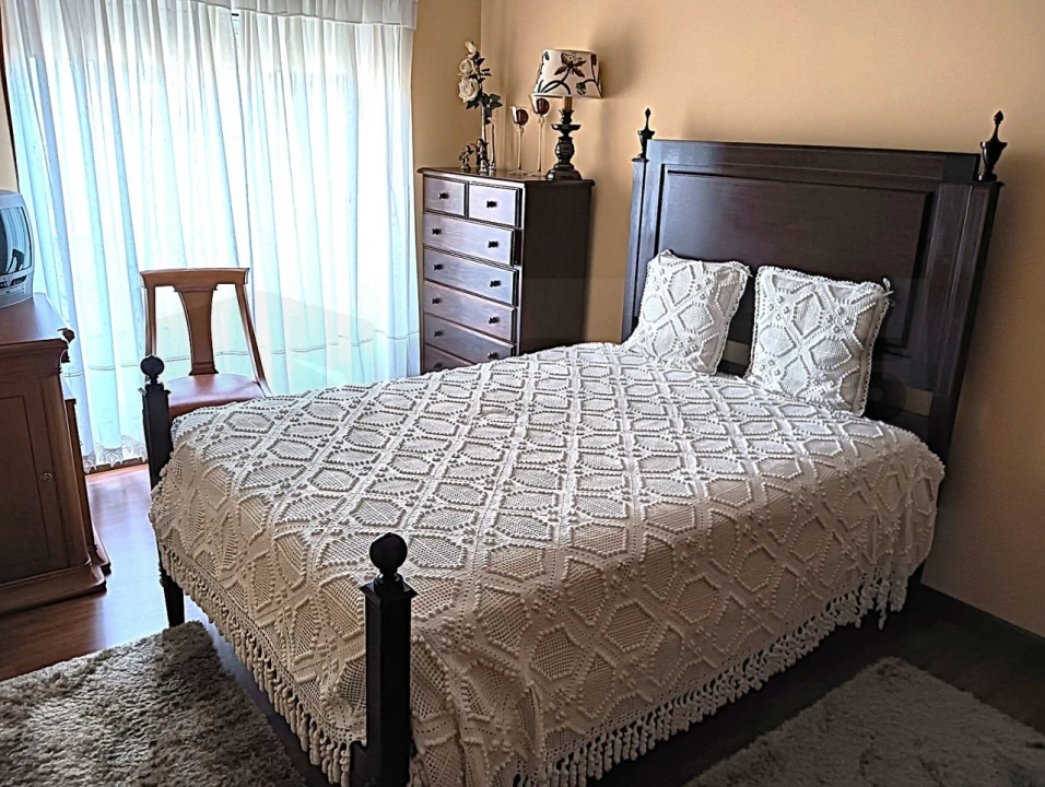 Moradia T4 para Venda em Eixo e Eirol Foto 23