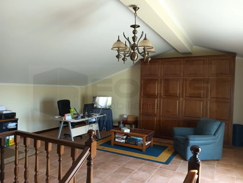 Moradia T4 para Venda em Eixo e Eirol Foto 31