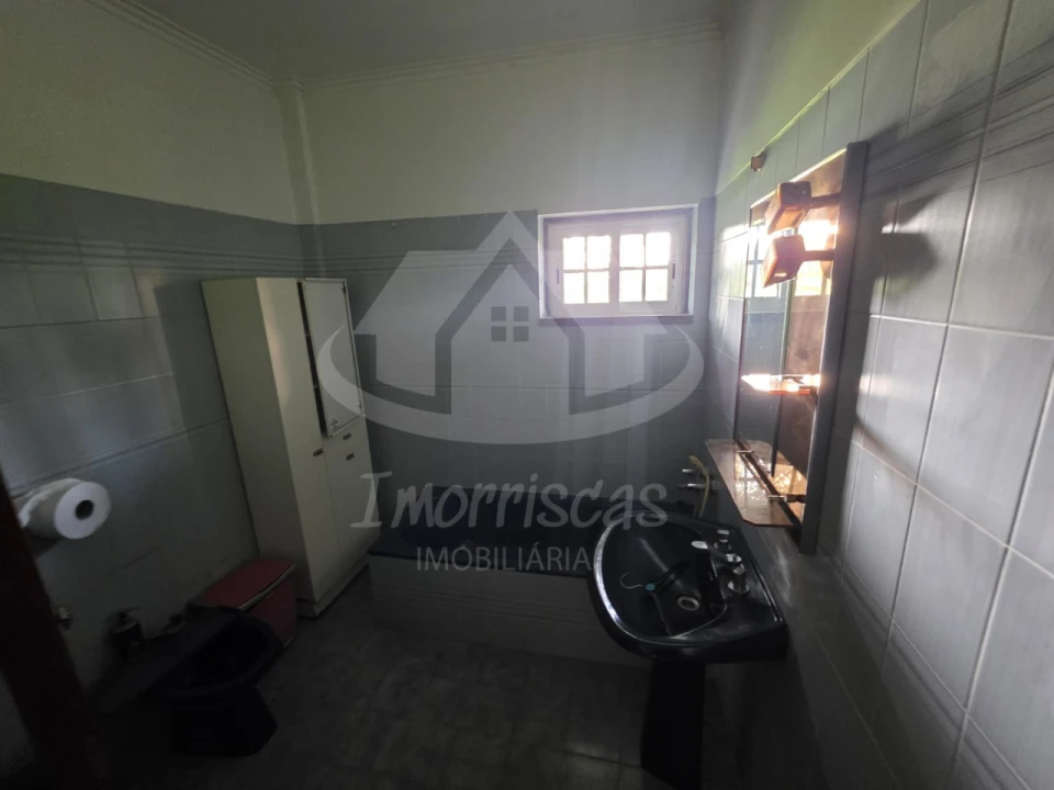 Moradia T4 para Venda em Pontinha e Famões Foto 26