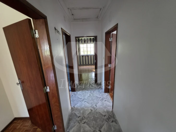 Moradia T4 para Venda em Pontinha e Famões Foto 15