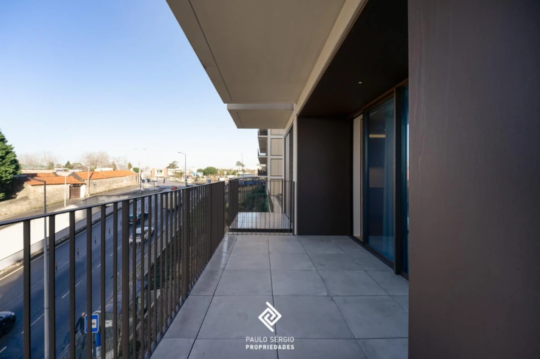 Apartamento T4 para Venda em Santa Marinha e São Pedro da Afurada Foto 8