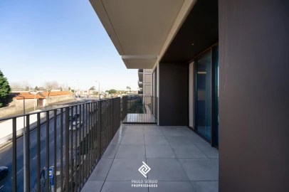 Apartamento T4 para Venda em Santa Marinha e São Pedro da Afurada