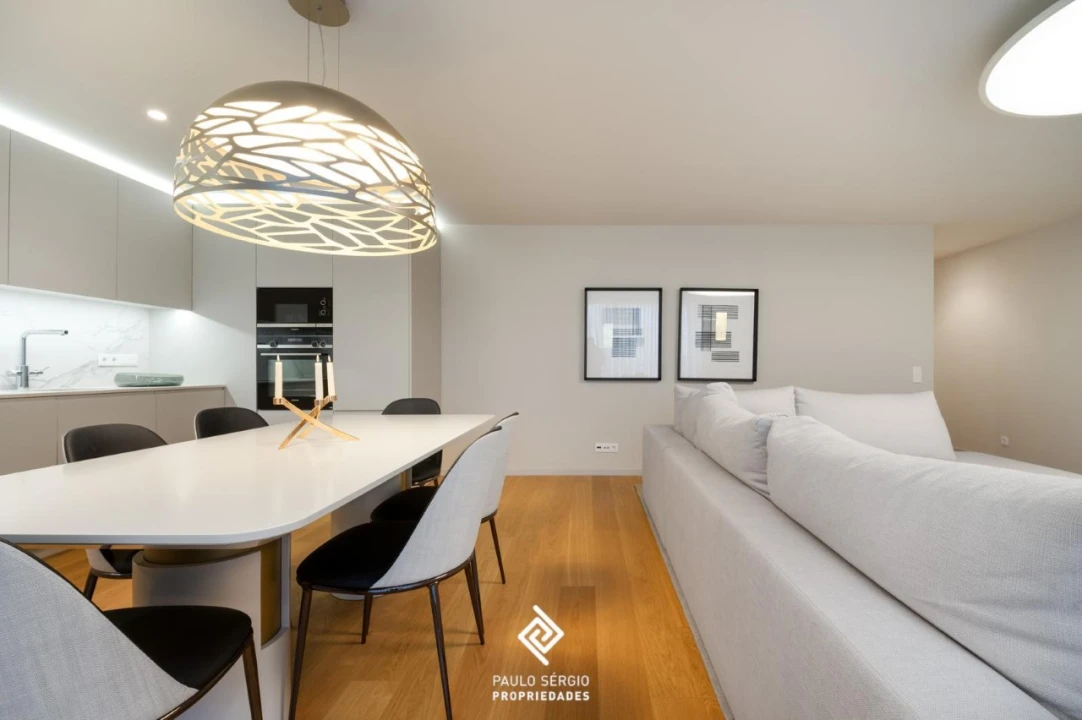 Apartamento T4 para Venda em Santa Marinha e São Pedro da Afurada Foto 5