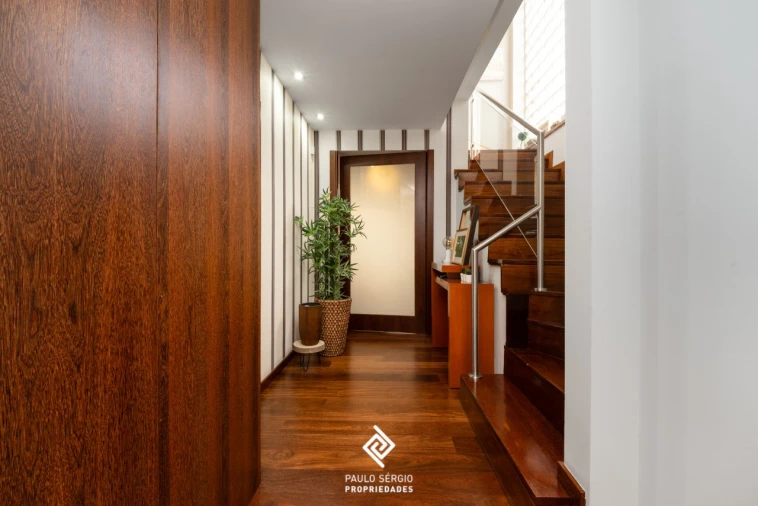 Moradia T3 para Venda em Oliveira do Douro Foto 2