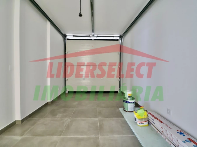 Moradia T3 para Venda em Silveira Foto 22