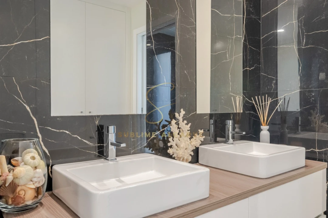 Moradia T4 para Venda em Alvor Foto 20