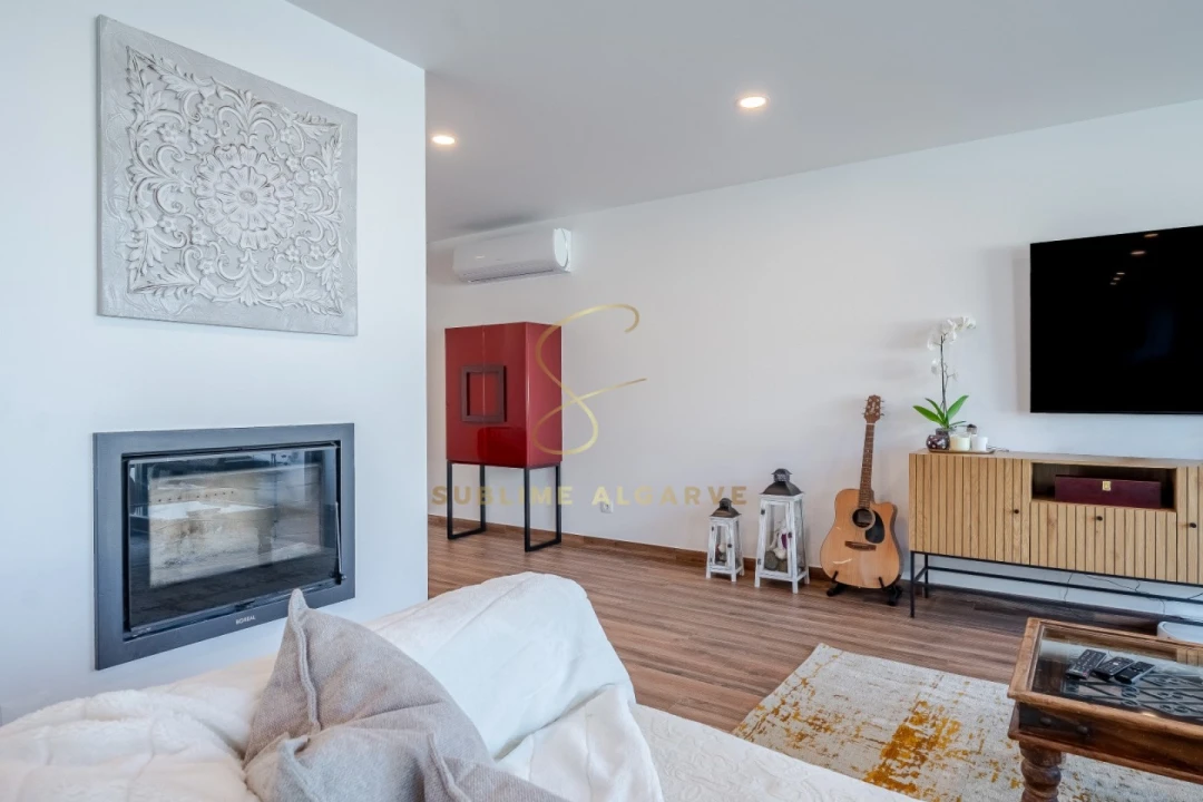 Moradia T4 para Venda em Alvor Foto 13