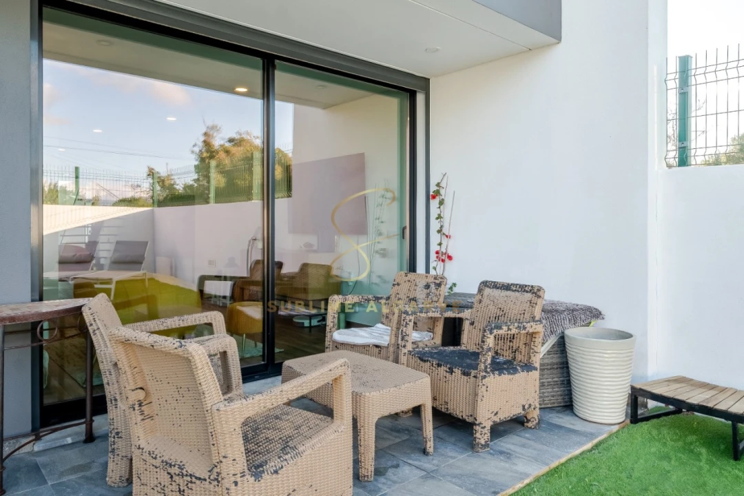 Moradia T4 para Venda em Alvor Foto 12