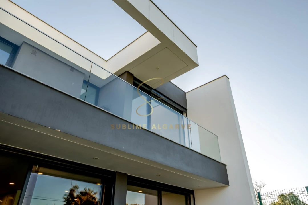 Moradia T4 para Venda em Alvor Foto 31