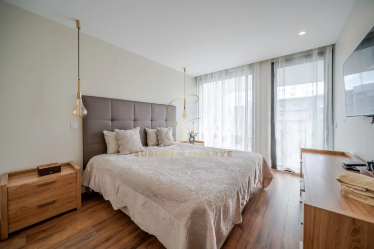 Moradia T4 para Venda em Alvor Foto 18