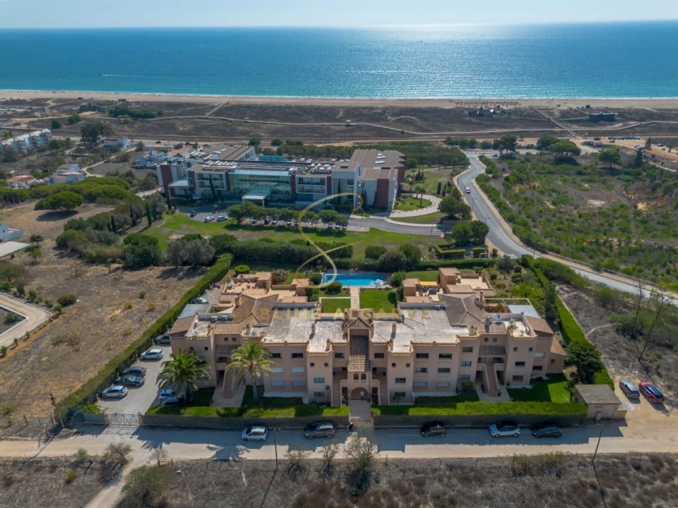 Apartamento T4 para Venda em Lagos (São Sebastião e Santa Maria) Foto 1