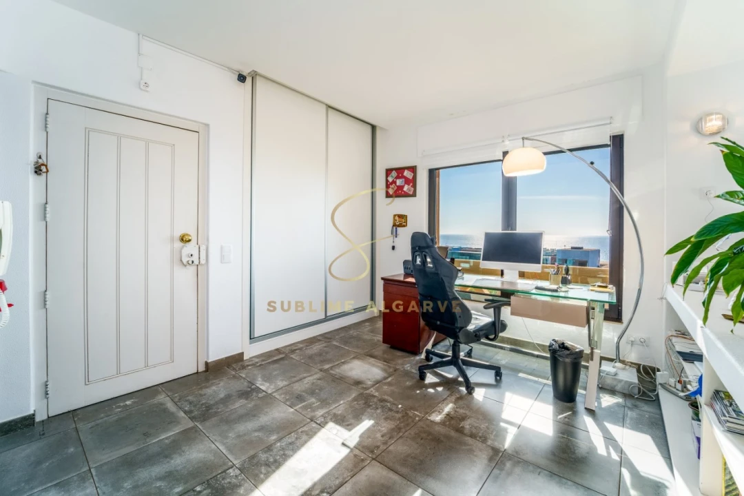 Apartamento T4 para Venda em Lagos (São Sebastião e Santa Maria) Foto 6