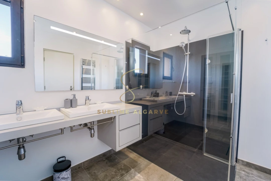 Apartamento T4 para Venda em Lagos (São Sebastião e Santa Maria) Foto 19