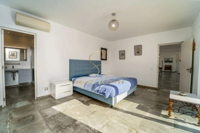 Apartamento T4 para Venda em Lagos (São Sebastião e Santa Maria) Foto 20