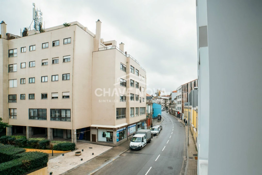 Apartamento T1 para Arrendamento em Cedofeita, Santo Ildefonso, Sé, Miragaia, São Nicolau e Vitória Foto 2