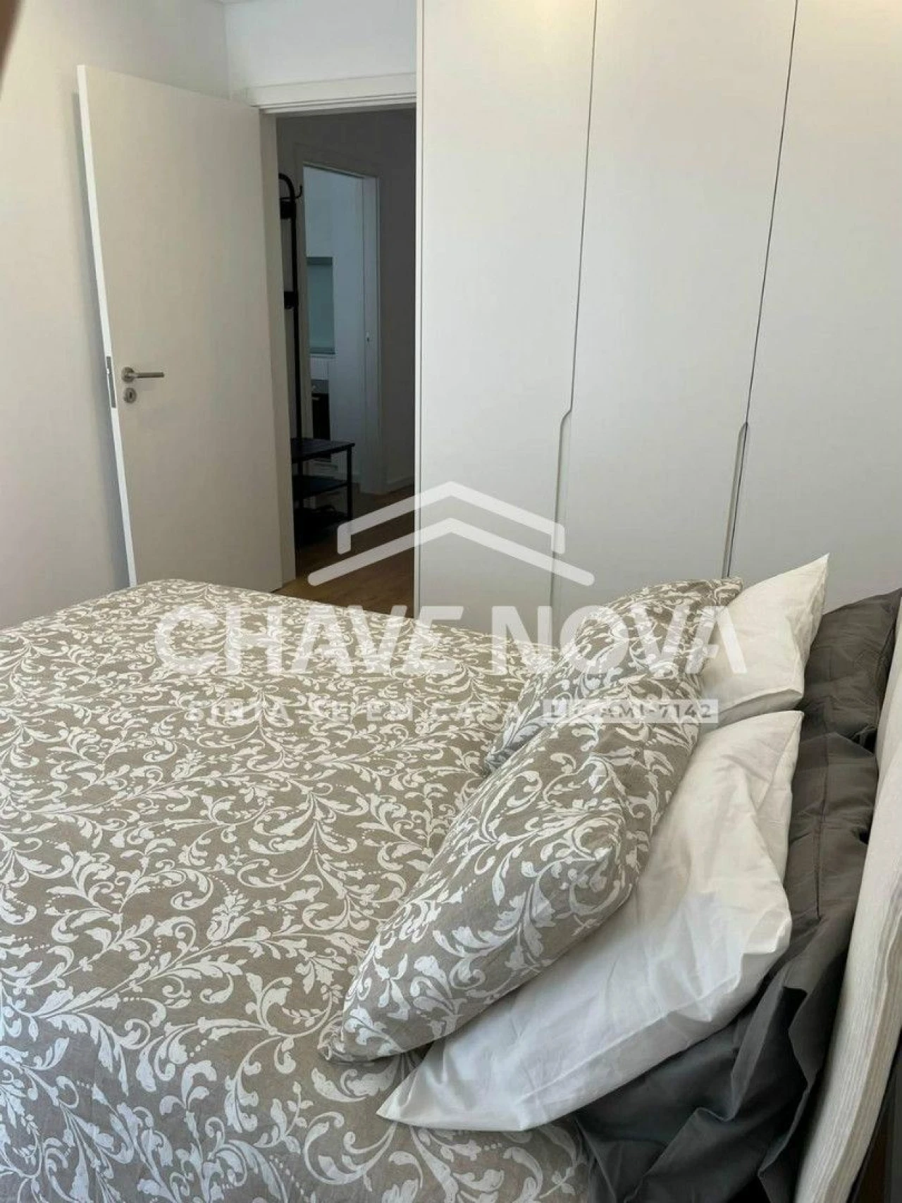 Apartamento T1 para Arrendamento em Arcozelo Foto 9