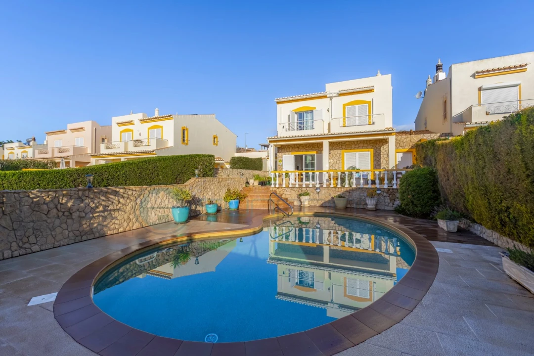 Moradia T3 para Venda em Luz Foto 2