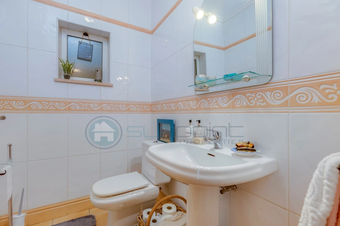 Moradia T3 para Venda em Luz Foto 18