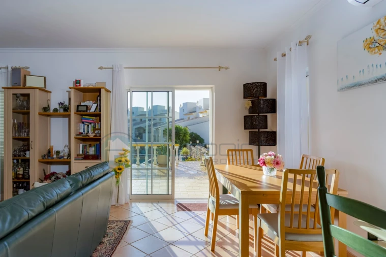 Moradia T3 para Venda em Luz Foto 13